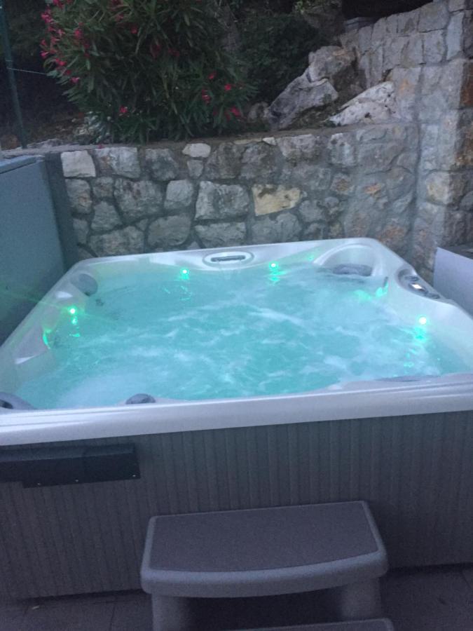 Tramuntana Holiday Home Porozina Eksteriør bilde