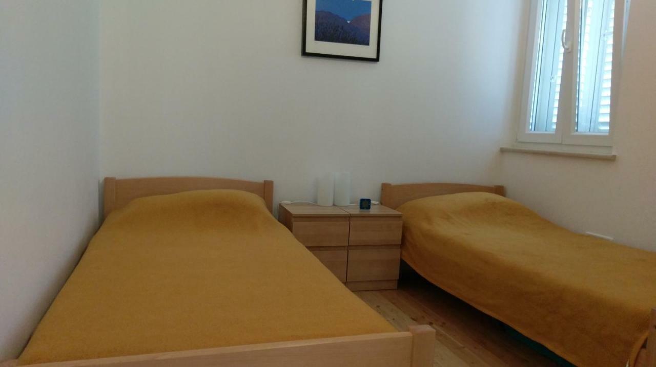 Tramuntana Holiday Home Porozina Eksteriør bilde